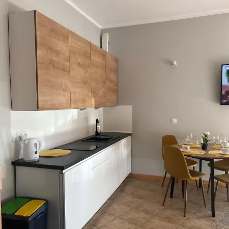 Niezalezny Apartament Z Klimatyzacja I Parkingiem - Pogodna Kudowa Zdroj Exterior photo