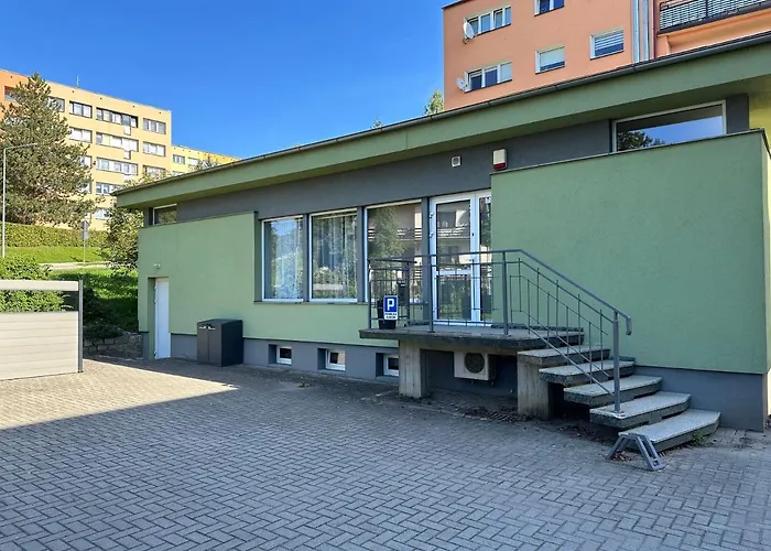 Niezalezny Apartament Z Klimatyzacja I Parkingiem - Pogodna